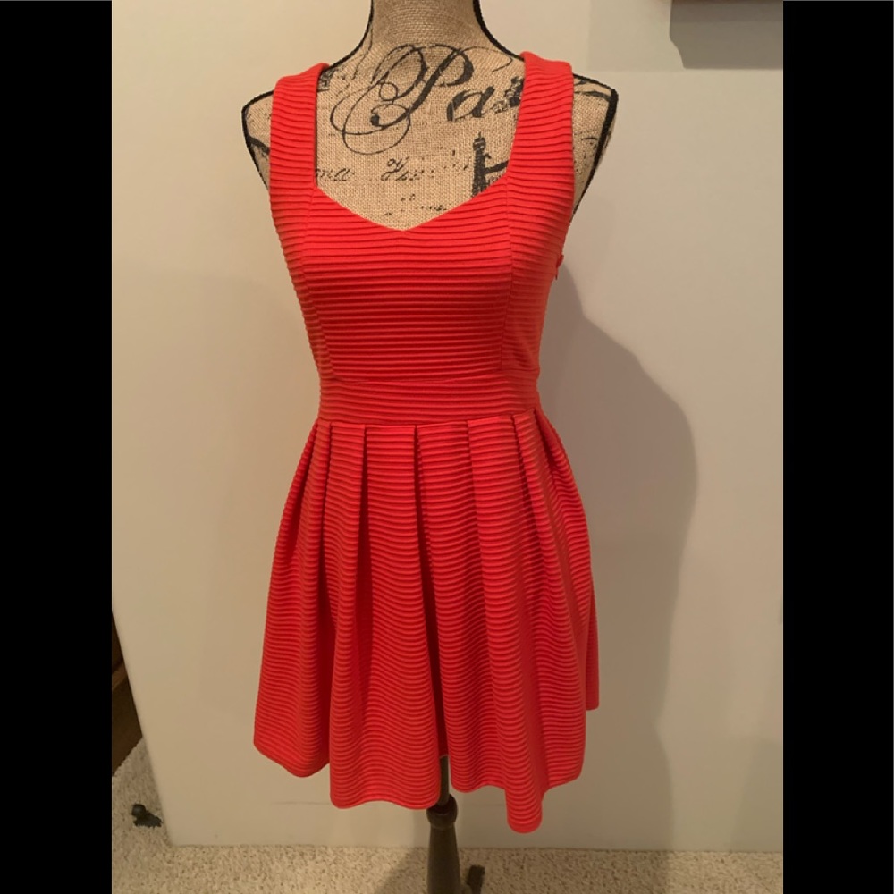 NWOT women’s red dress